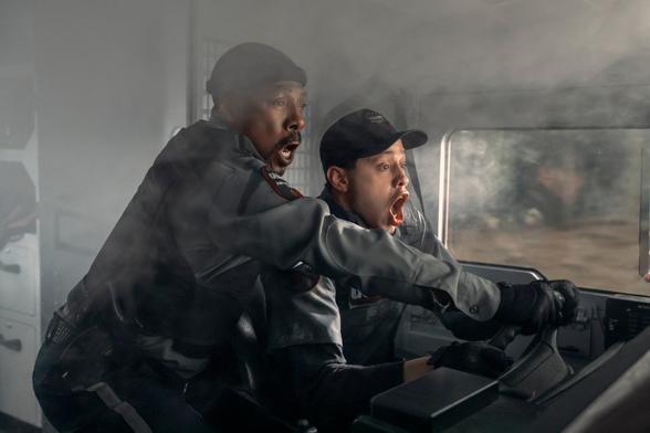 Eddie Murphy and Pete Davidson in 'The Pickup'